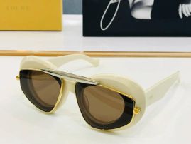 Picture of Loewe Sunglasses _SKUfw55118753fw